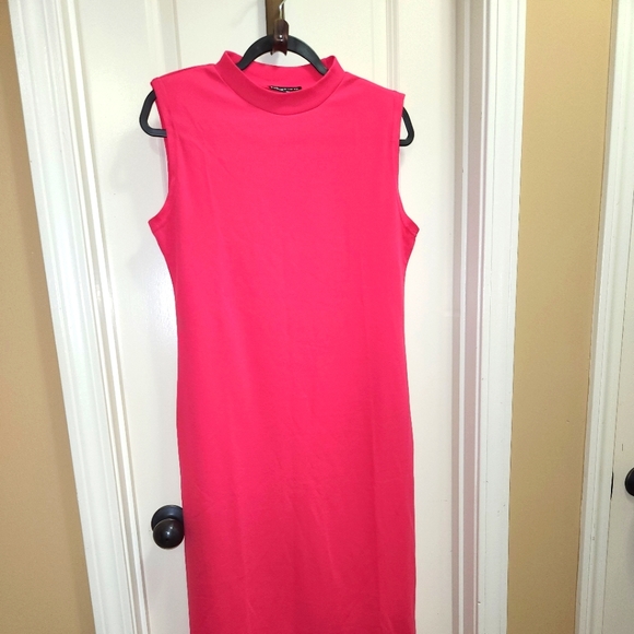 SHEIN Dresses & Skirts - Pink shoulder pad midi dress NWOT